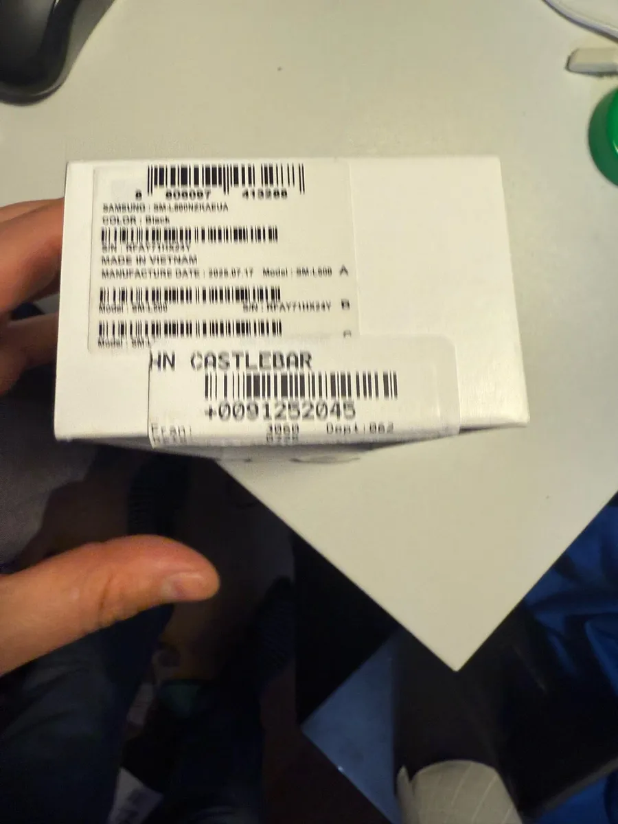 Samsung Galaxy Watch 8 Classic - Image 3