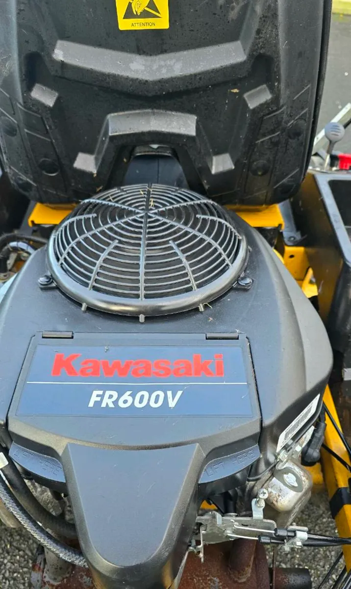 Hustler 48" Zero Turn - Image 4