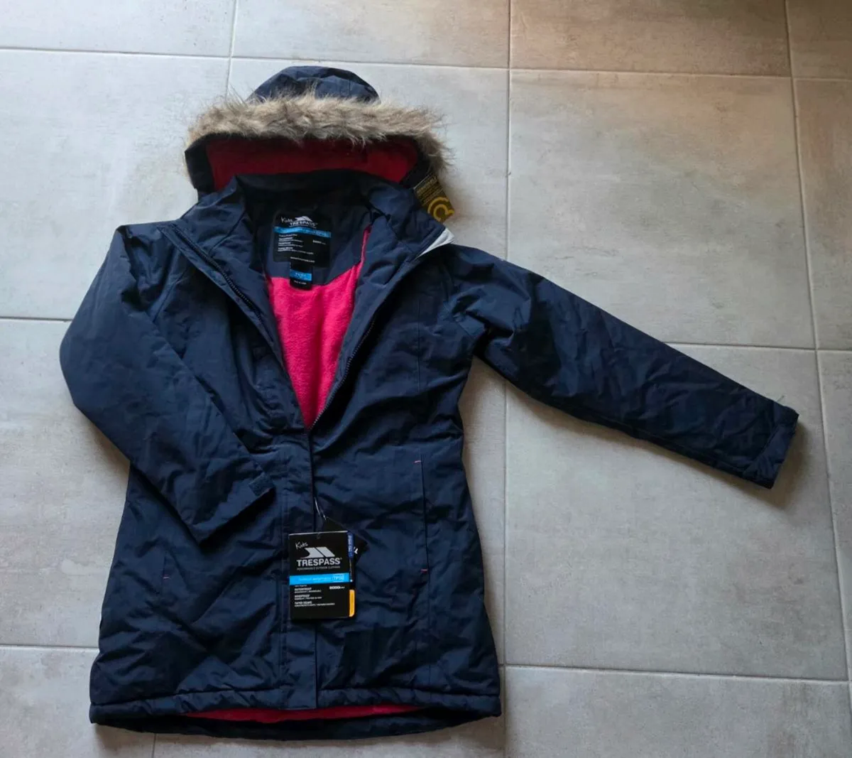 11-12years, With Tags Trespass Waterproof Jacket - Image 1