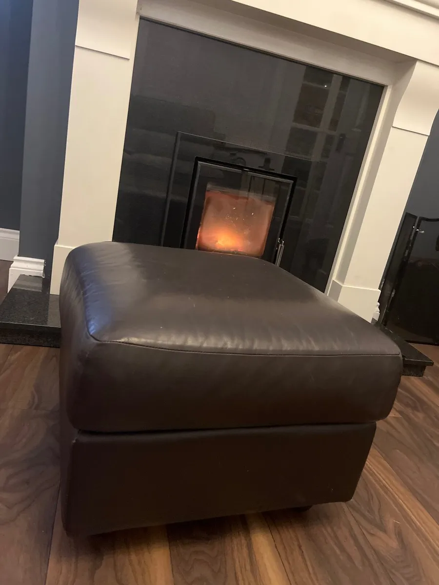 Sturdy, comfortable Arm chair and poof - Image 4