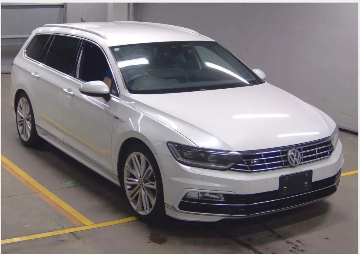 Passat wagon R line - Image 1