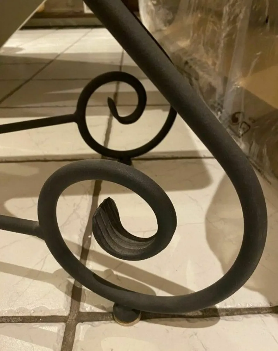 Hall side, lamp, table - Image 2