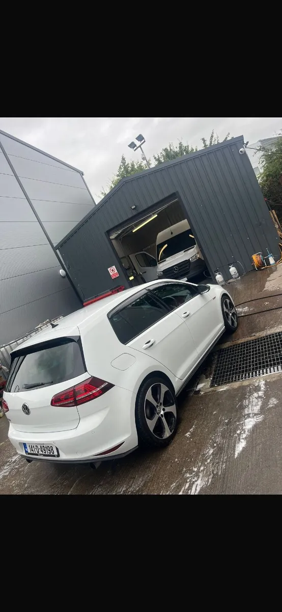 2014 Volkswagen Golf GTI. NEW NCT - Image 4