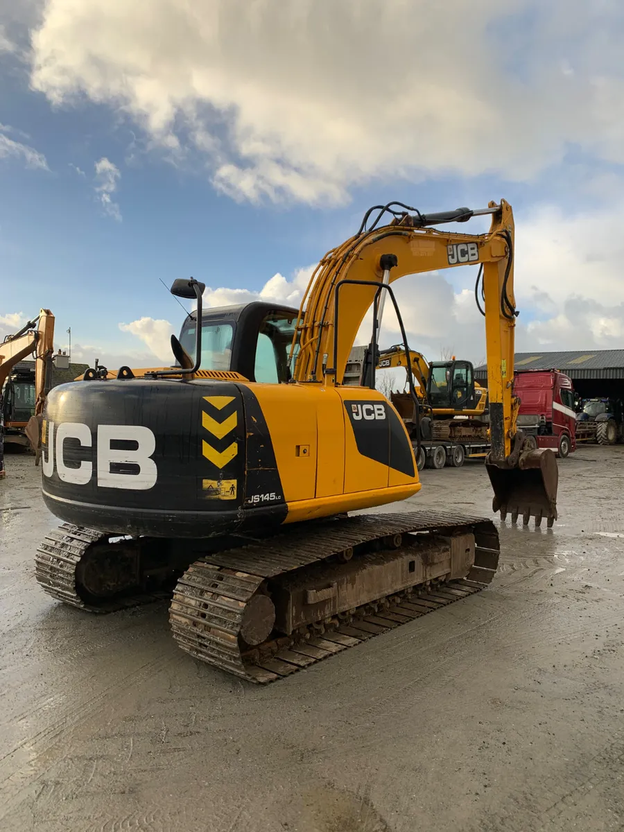 JCB  js145lc - Image 3