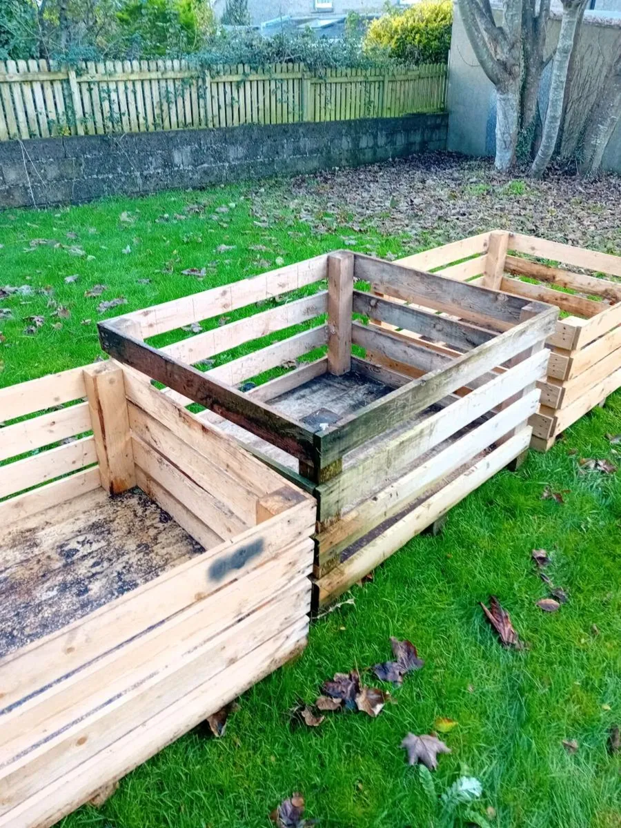 Wooden crates - Image 2