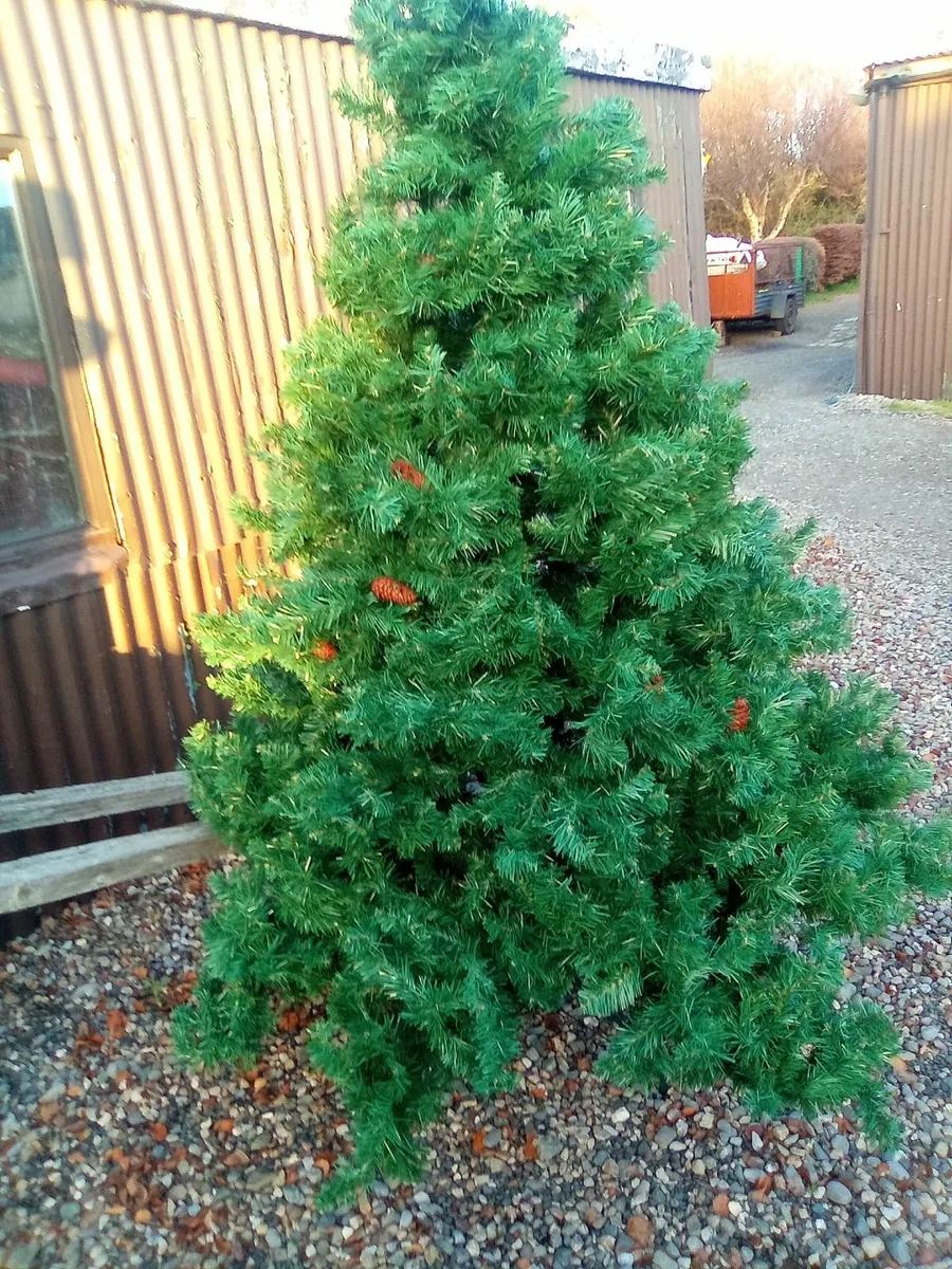 Christmas Tree - Image 1