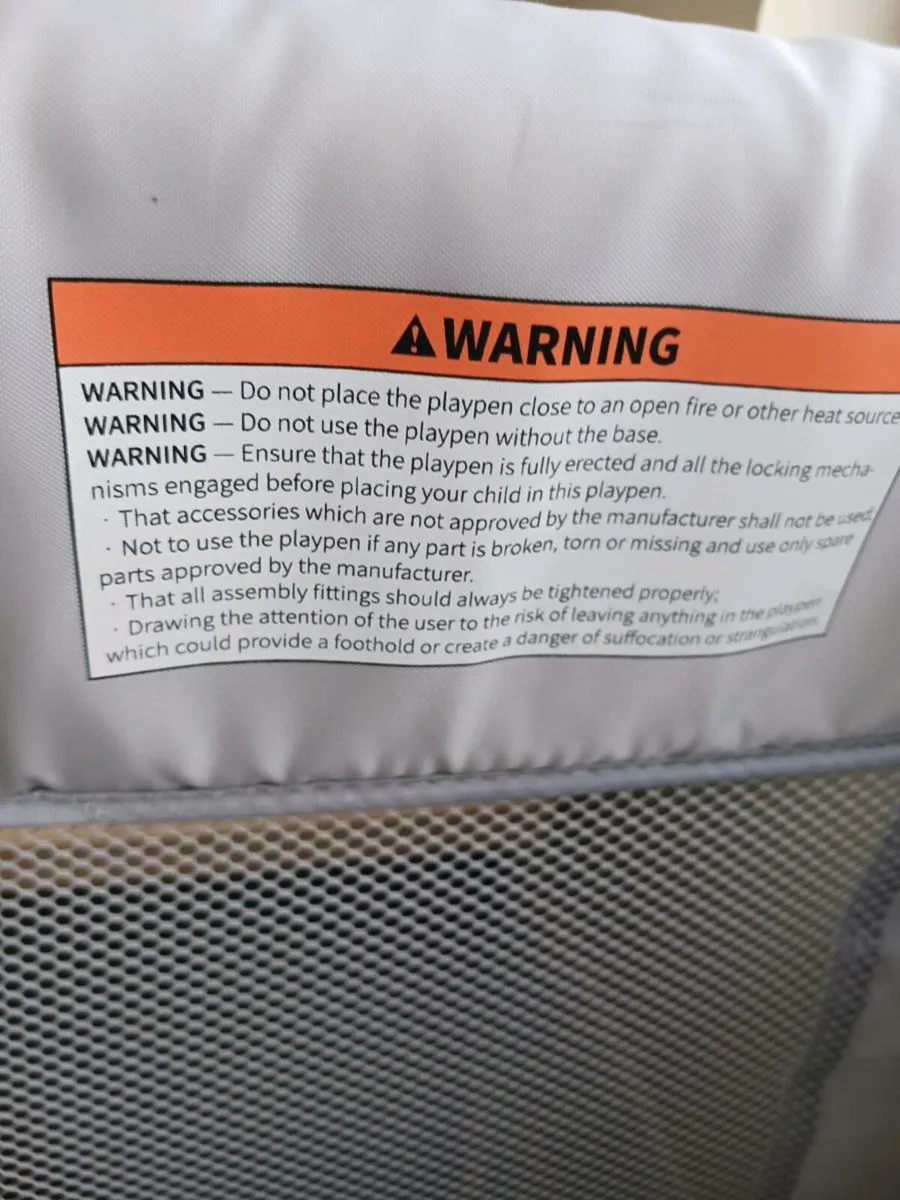 Large Playpen - Image 4