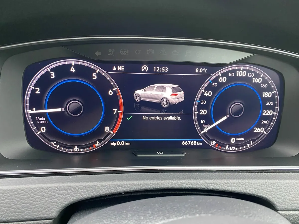 Volkswagen Golf R-Line 2018 - Image 3