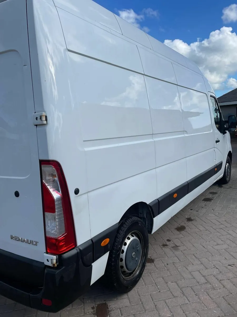 Renault Master 2020 - Image 4