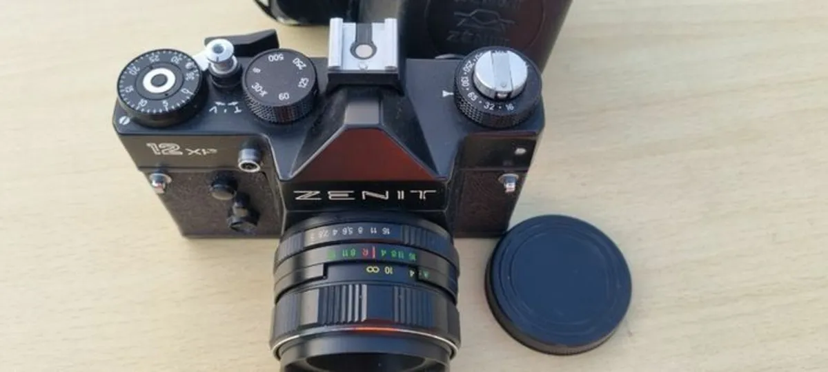 Zenit 12XP vintage Soviet camera - Image 4