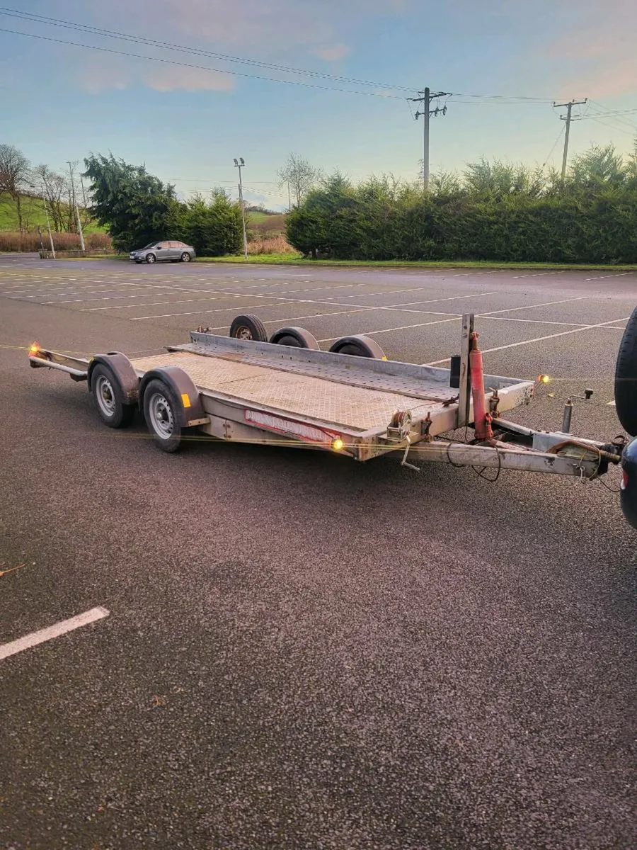 Car transporter - Image 1