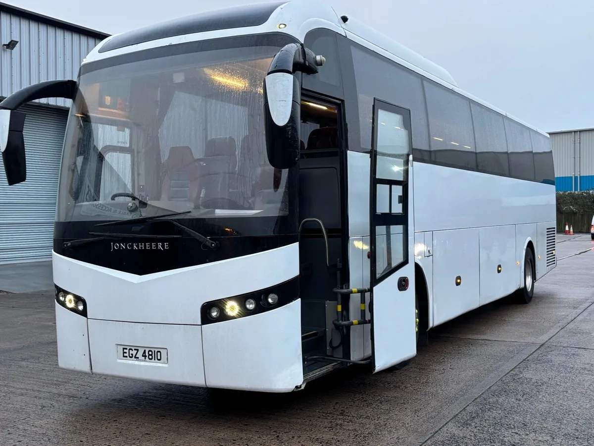 Volvo B9R Jonkherre - Image 1
