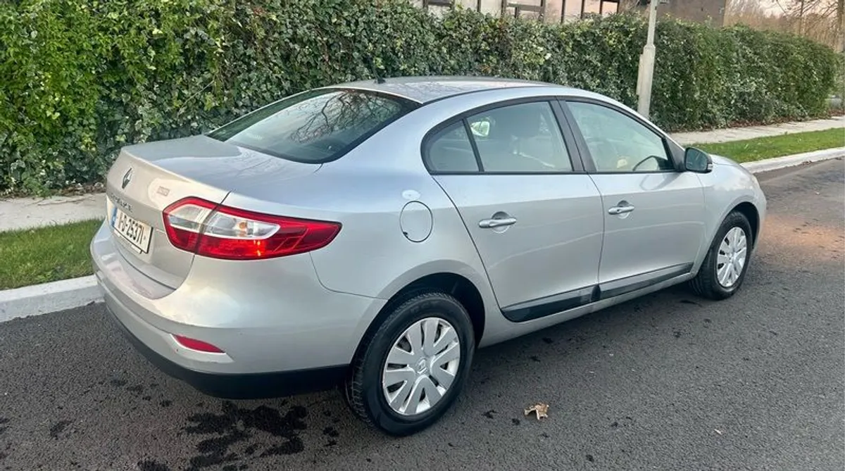 Renault Fluence Automatic - New Nct - Image 2