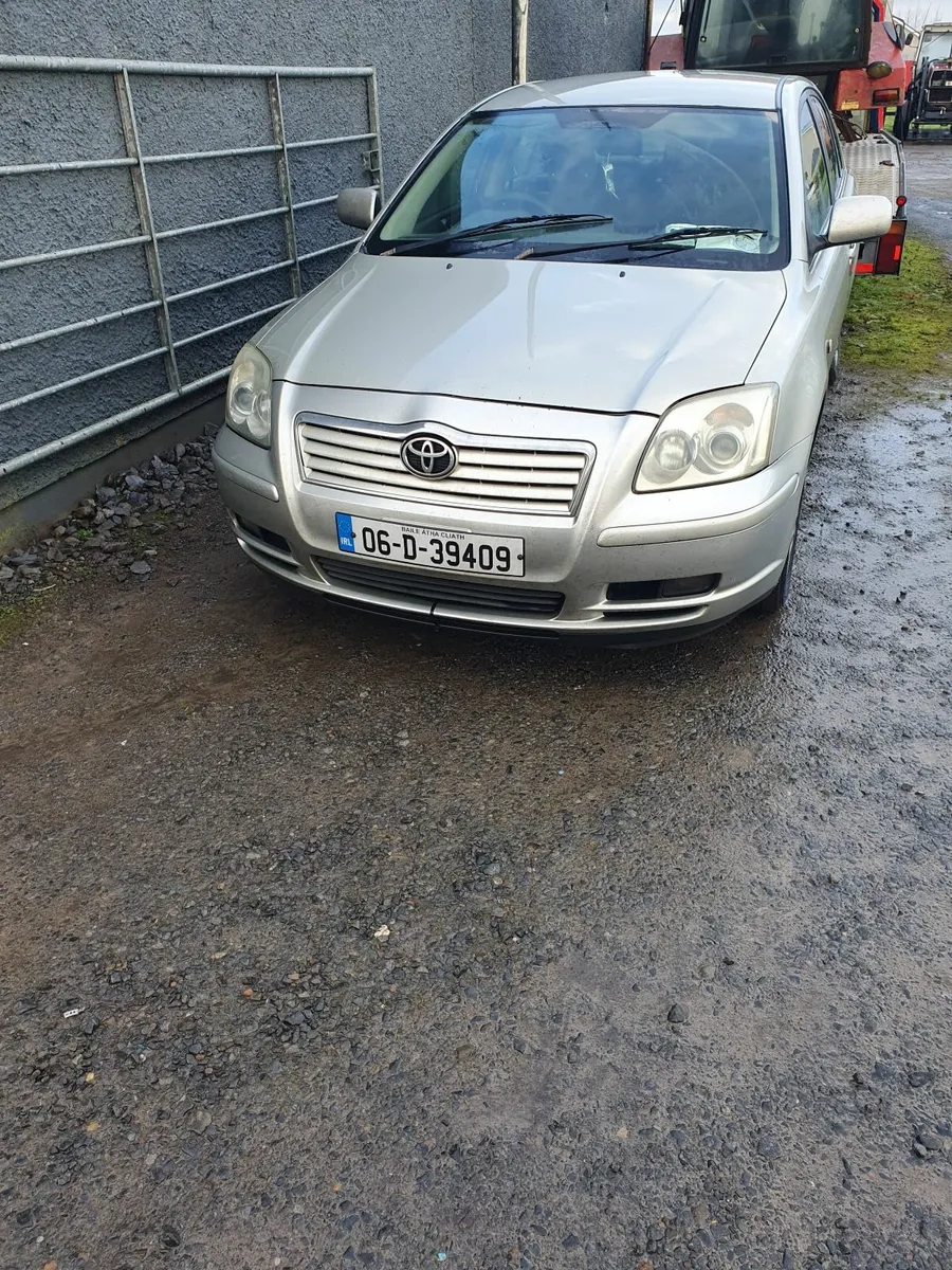 Toyota Avensis 2006 - Image 2