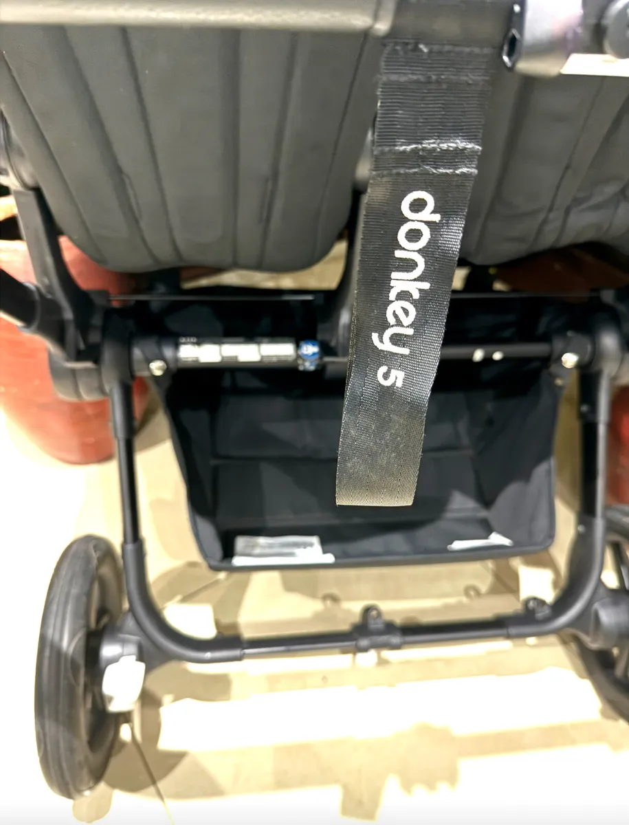 Bugaboo Donkey 5 in swords - Image 3