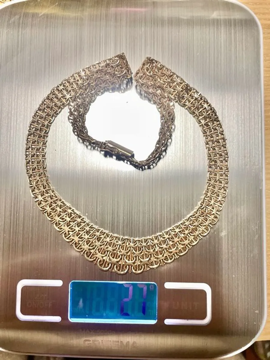 Beautiful Gold Chain 18" - Image 1