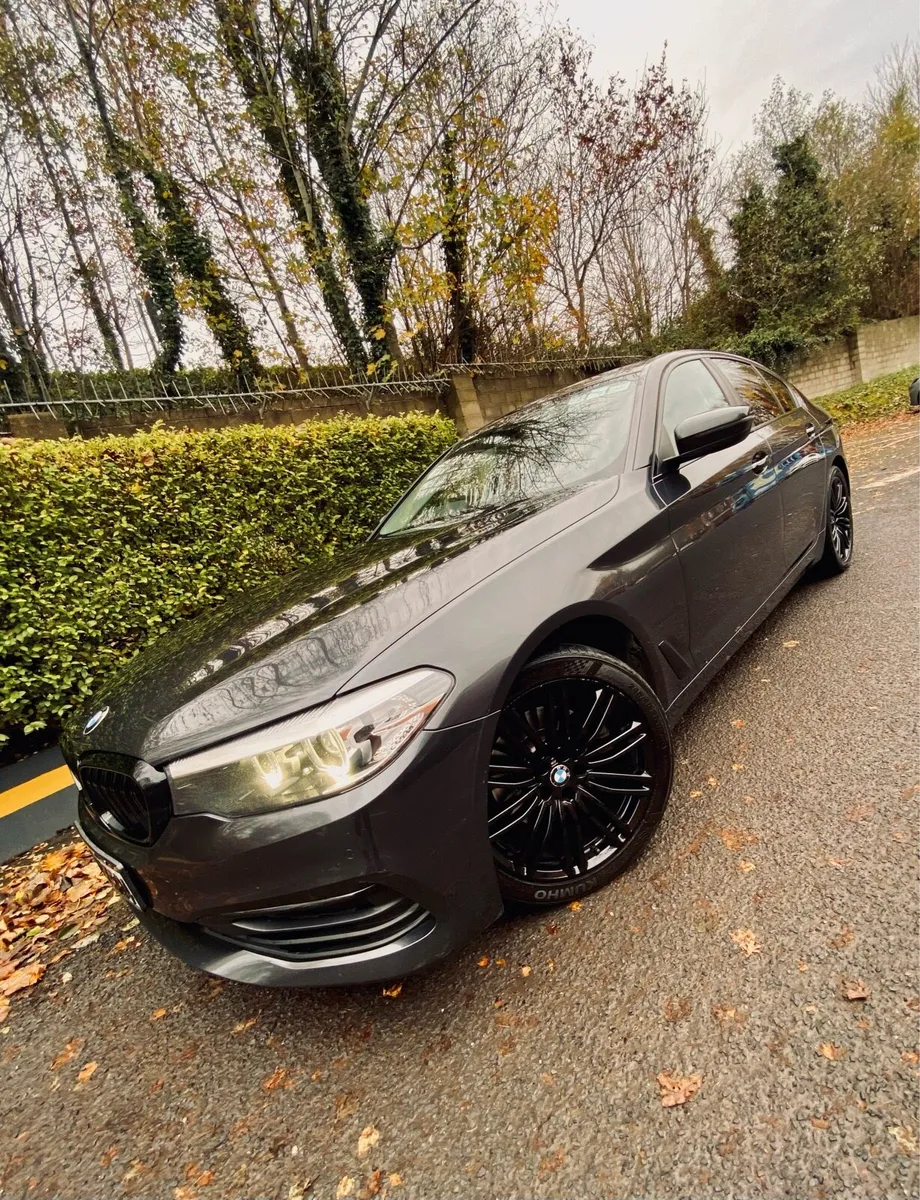 Bmw 520d 2019 - Image 3