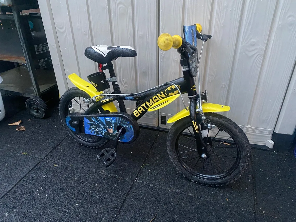 Kids Batman bike - Image 1