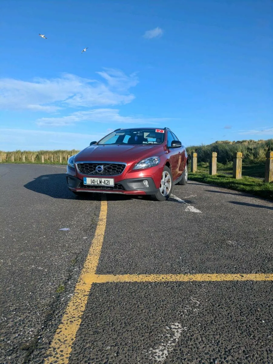 2014 Volvo V40 D2 1.6D - Image 1