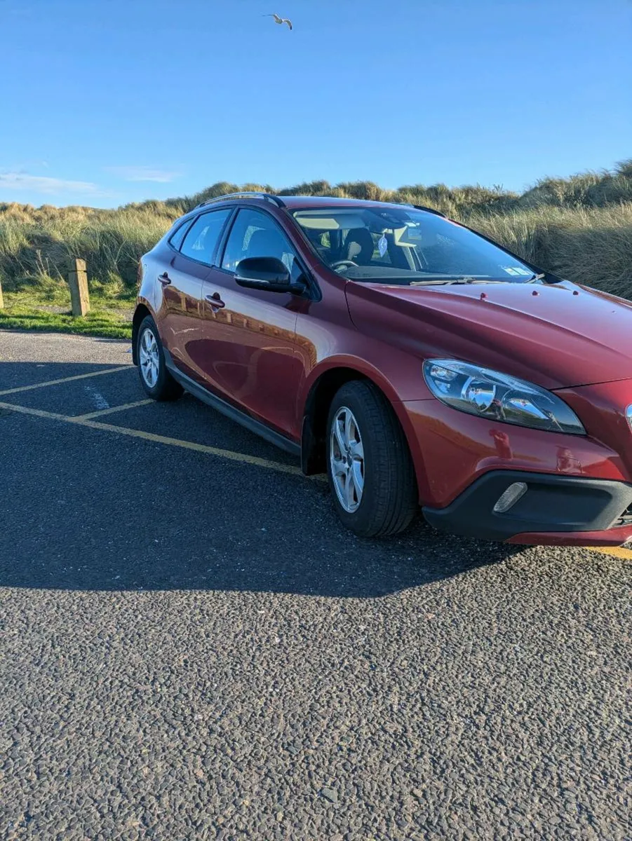 2014 Volvo V40 D2 1.6D - Image 3