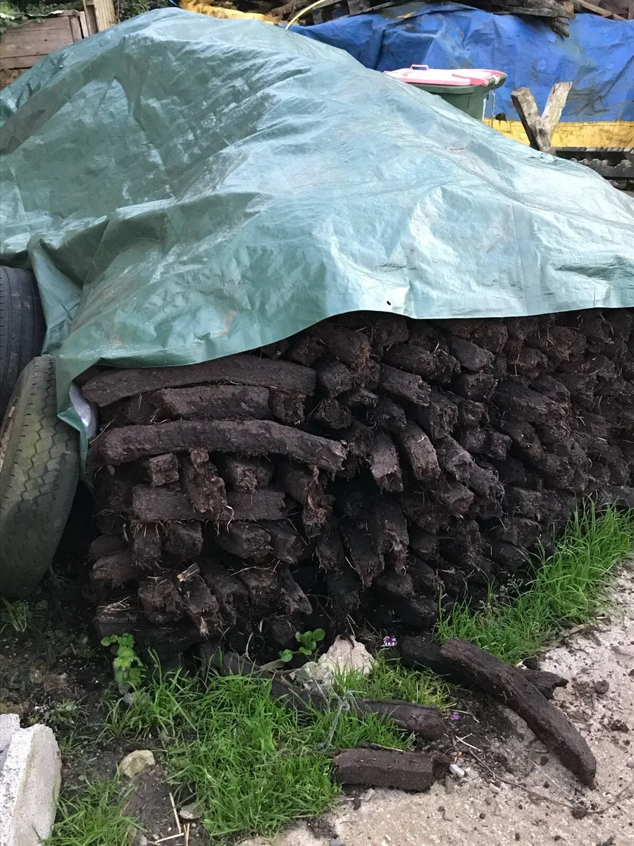 Large medium grade tarpaulin coverings - Image 4