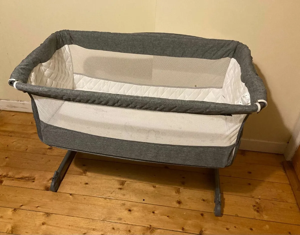 Babylo Next to Me Sleeper Crib - Image 4