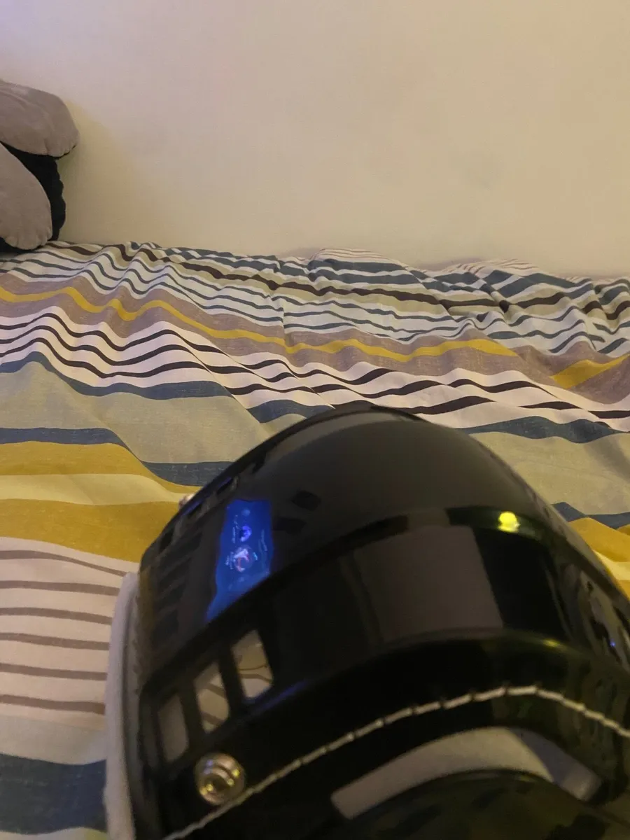 Gola/hurling helmet - Image 3