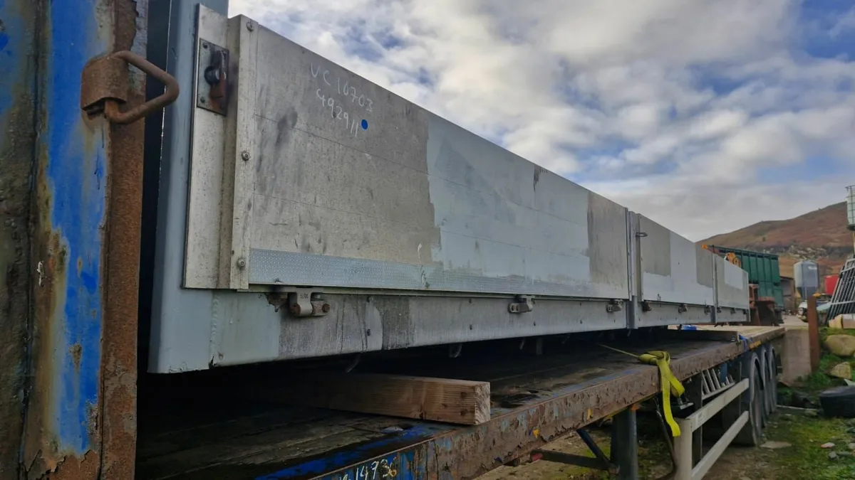 Lorry Body - Image 1