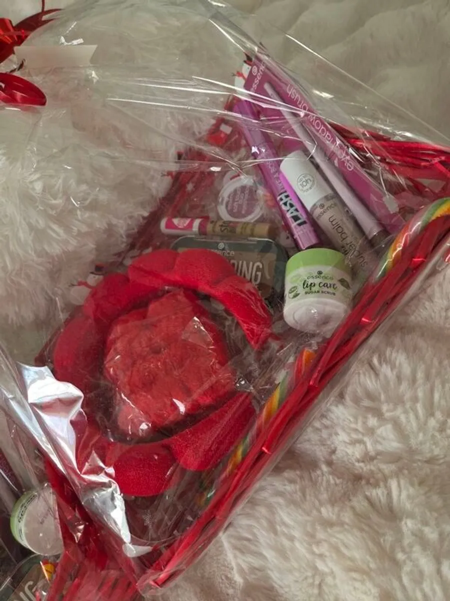 Makeup Hampers - Image 3