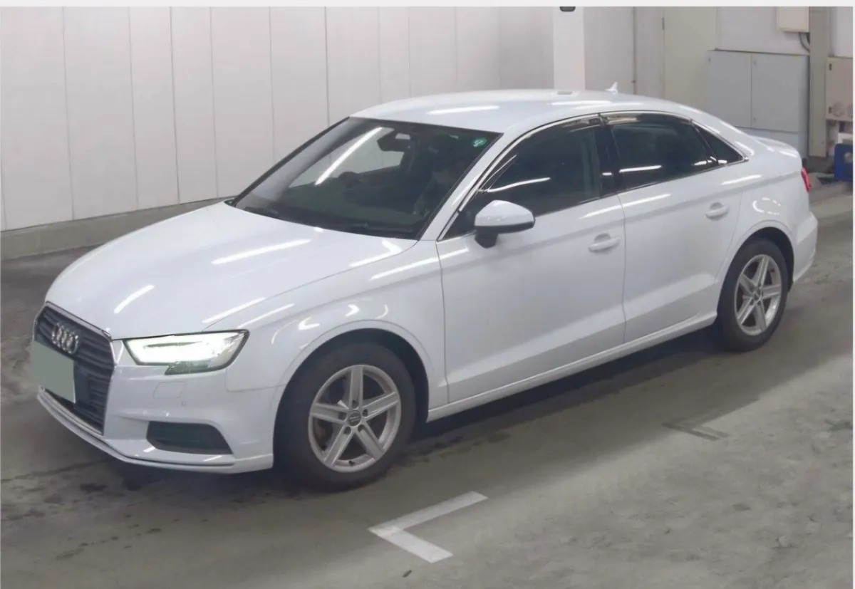 A3 Saloon Automatic - Image 2