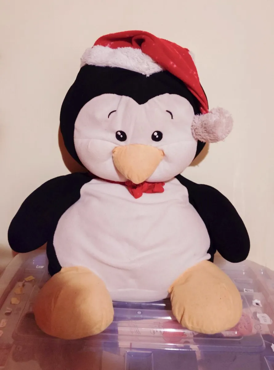 Large Soft Toy Penguin With Santa Hat (used). - Image 1