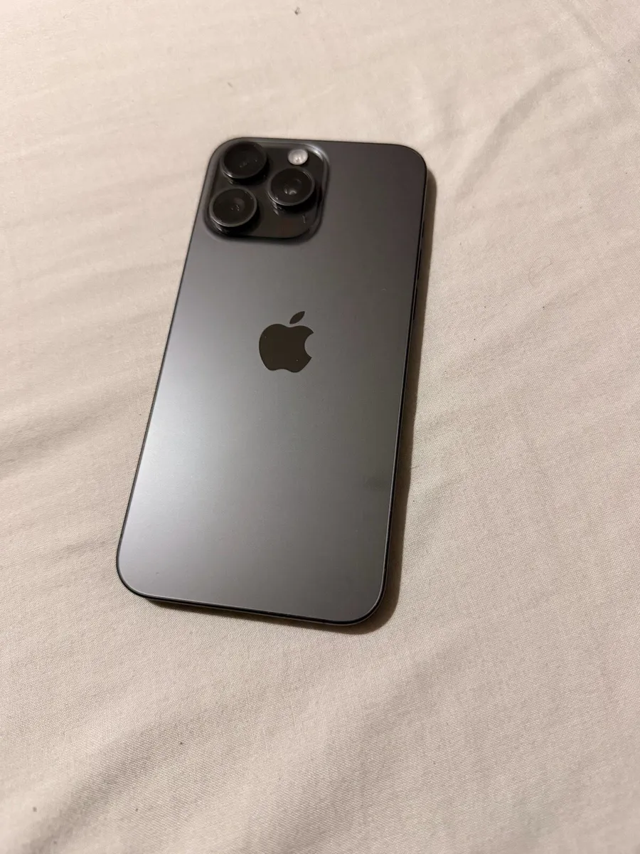 iPhone 15 pro max 128GB - Image 3