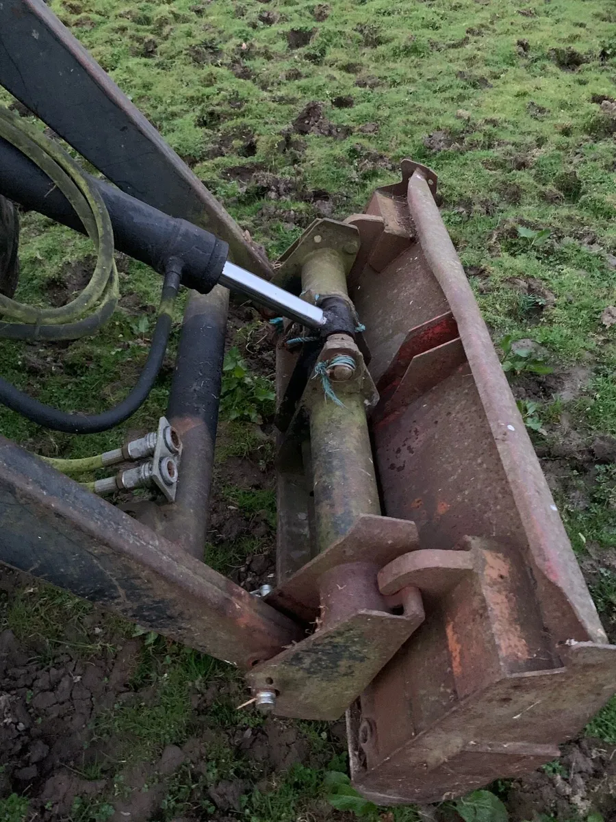 Massey Ferguson 3070 - Image 4