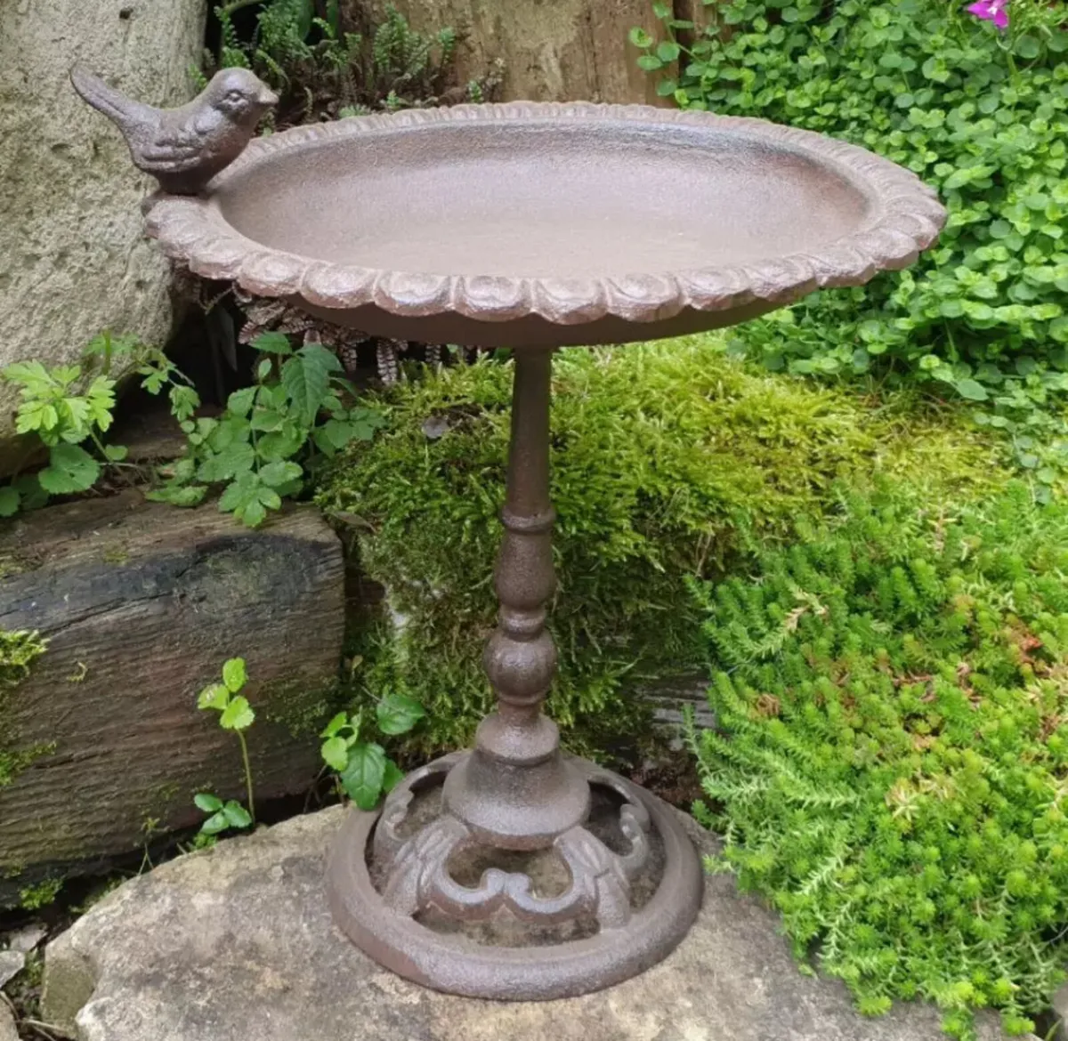 Cast Iron 29cm Bird Bath Feeder NEW - Image 2
