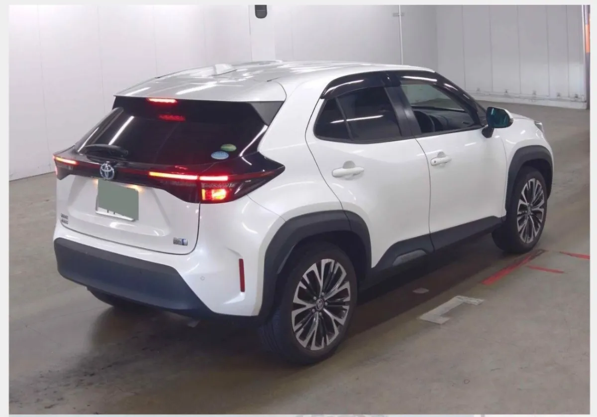 Yaris Cross Hybrid - Image 2