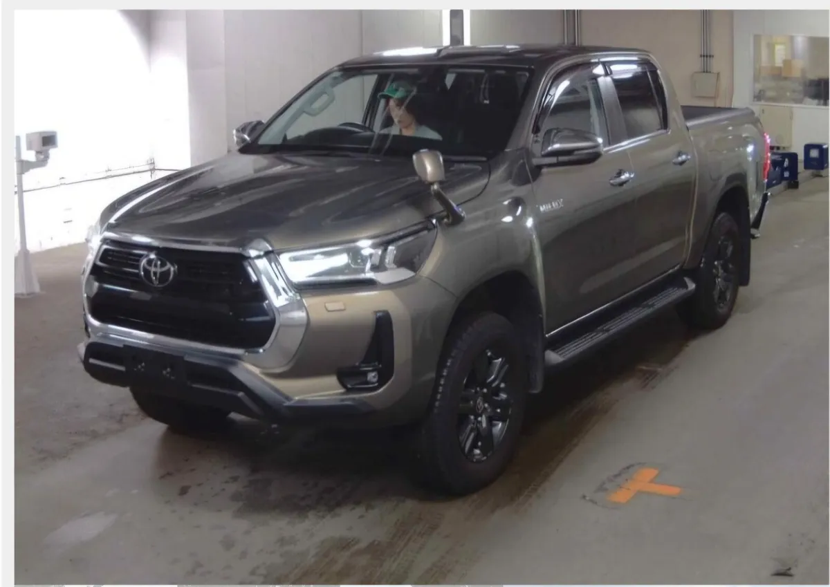 Hilux 2022 - Image 2