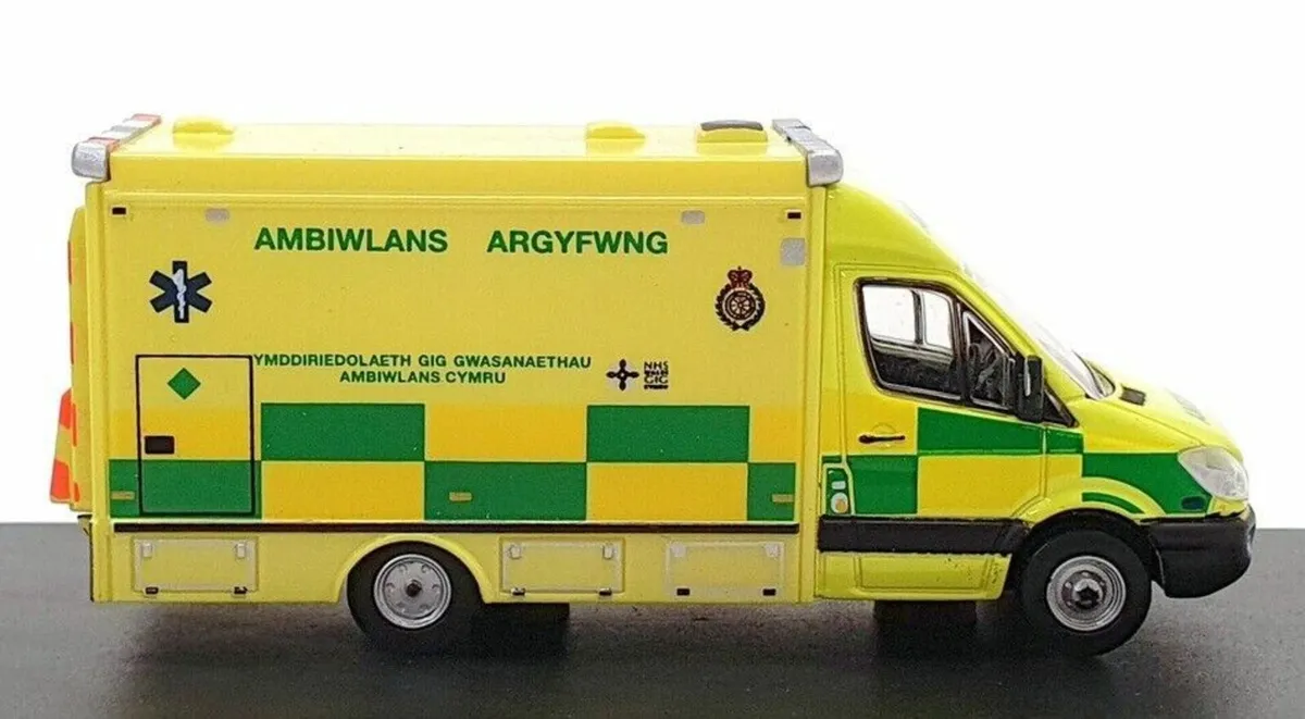 Ambulance 1.76, Sprinter -Free Post - Image 3