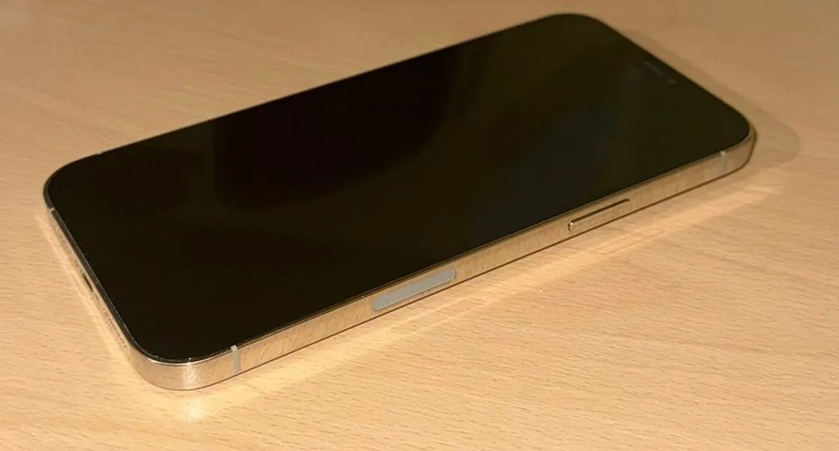 iPhone 12 Pro Max 512GB - Image 4