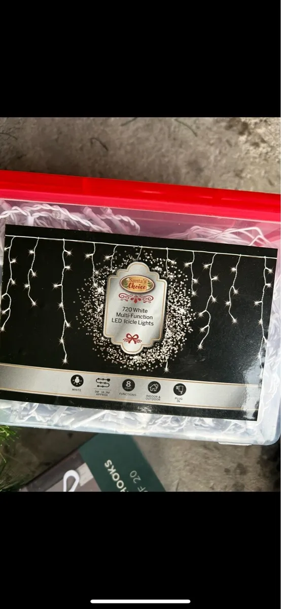 4 box white multi function lights