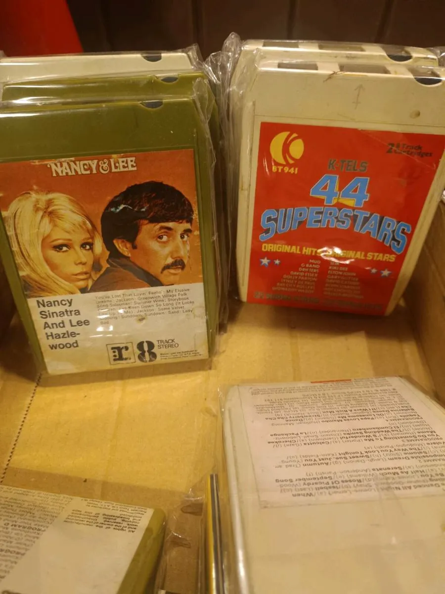 8 track tapes - Image 1