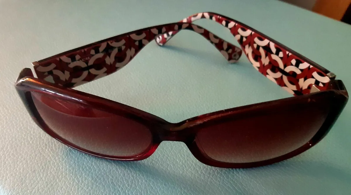 COACH Sunglasses - Image 3