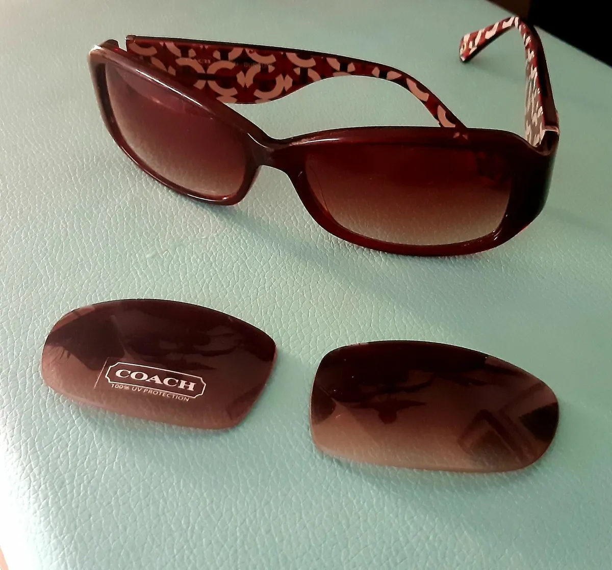 COACH Sunglasses - Image 4