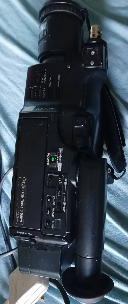 Sony Video8 Handycam Untested - Image 3