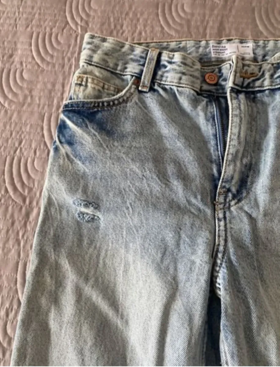 Bershka Jeans High Waist Straight Size 6 UK - Image 2