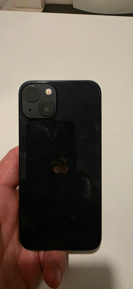 Iphone 13 - Image 3