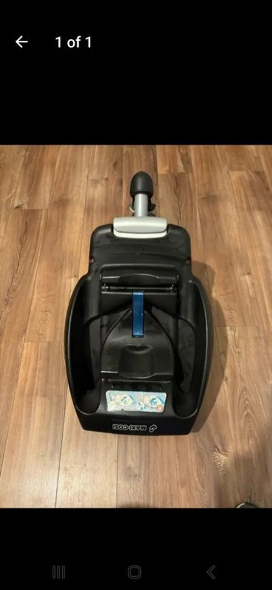 Bugaboo pram and car seat - Image 2