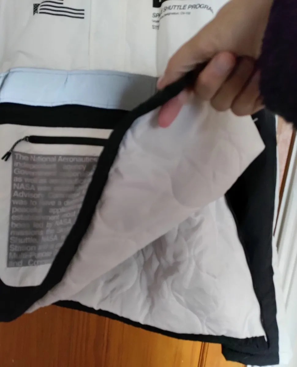 Pull&Bear NASA jkt L - Image 4