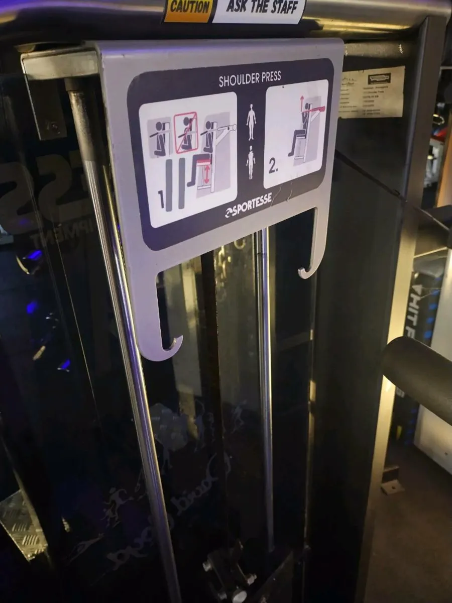 Shoulder press - Image 3