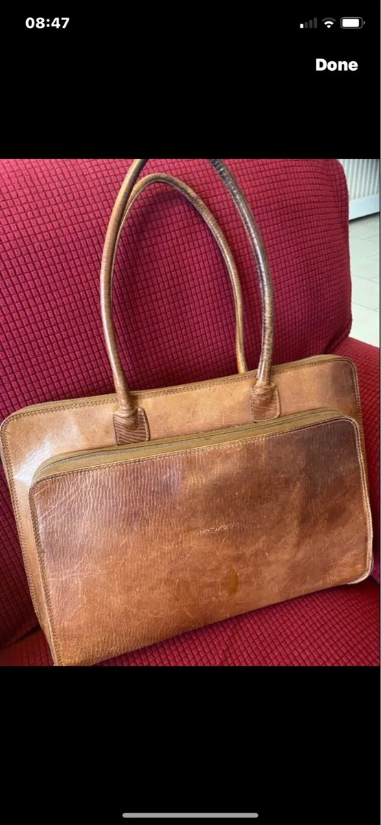 FREEWOMAN Leather Laptop bag/ Shoulder bag - Image 2