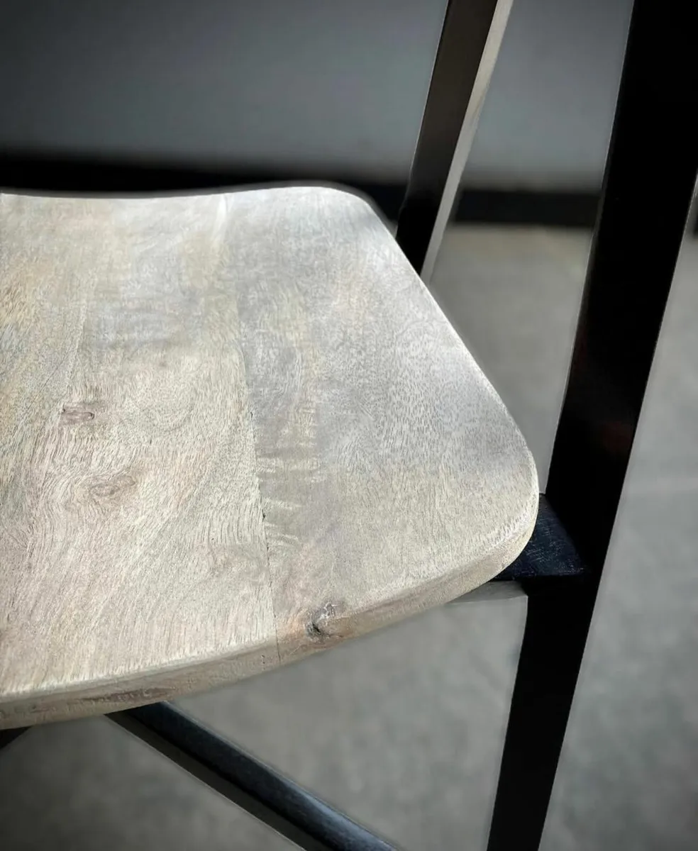 Dinning chairs - Image 3